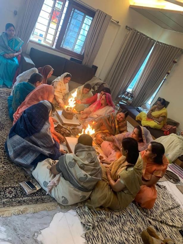 A group havan and mantra sadhana ceremony